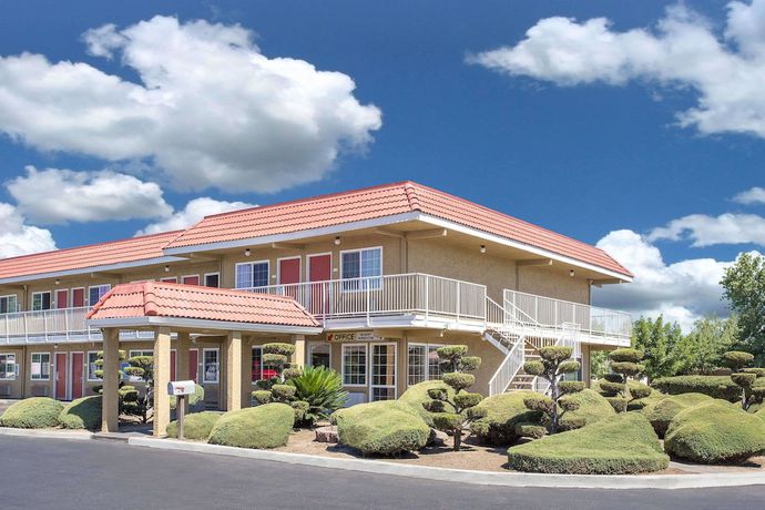 Imagen general del Hotel Days Inn By Wyndham Turlock. Foto 2