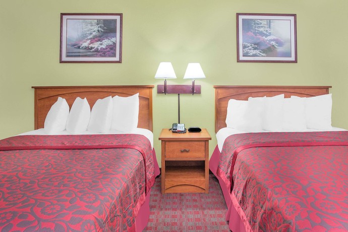 Imagen de la habitación del Hotel Days Inn By Wyndham Turlock. Foto 11