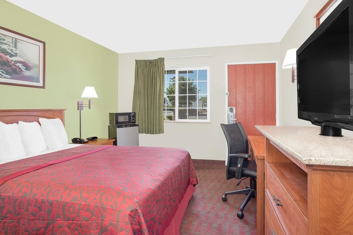 Imagen de la habitación del Hotel Days Inn By Wyndham Turlock. Foto 12