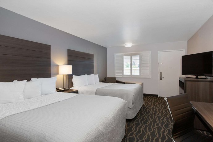 Imagen de la habitación del Hotel Days Inn By Wyndham Ukiah. Foto 5