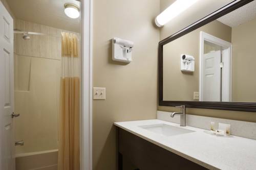 Imagen de la habitación del Hotel Days Inn By Wyndham Vernon. Foto 14