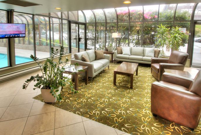 Imagen de los interiores del Hotel Days Inn By Wyndham Victoria On The Harbour. Foto 19