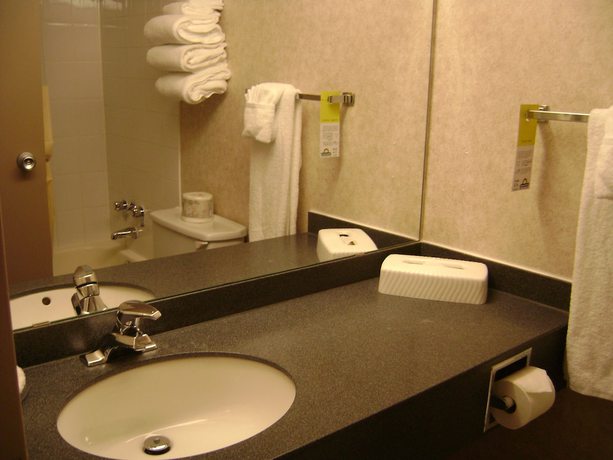 Imagen de la habitación del Hotel Days Inn By Wyndham Victoria On The Harbour. Foto 16