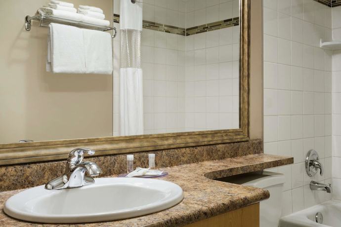 Imagen de la habitación del Hotel Days Inn By Wyndham Victoria Uptown. Foto 7