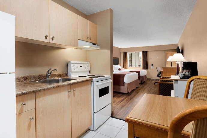 Imagen de la habitación del Hotel Days Inn By Wyndham Victoria Uptown. Foto 13