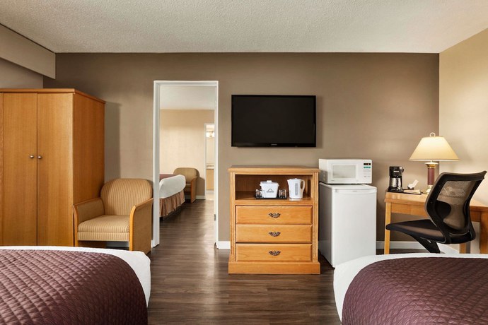 Imagen de la habitación del Hotel Days Inn By Wyndham Victoria Uptown. Foto 15
