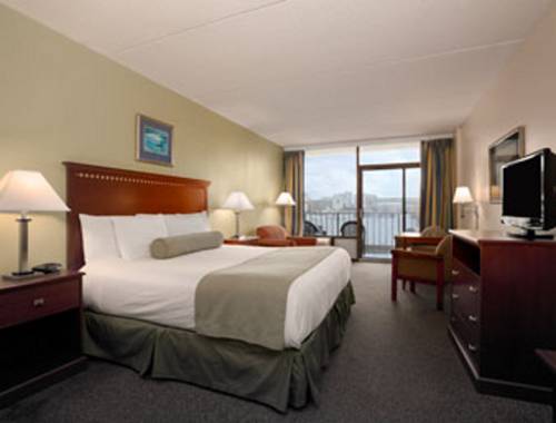 Imagen de la habitación del Hotel Days Inn By Wyndham Virginia Beach At The Beach. Foto 10