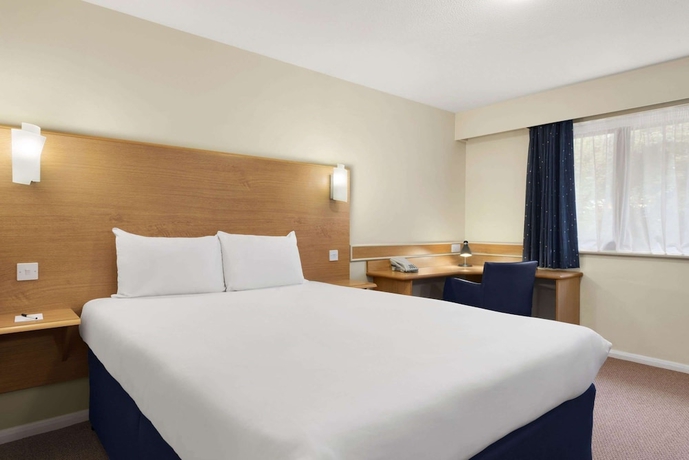 Imagen de la habitación del Hotel Days Inn By Wyndham Warwick North M40. Foto 11