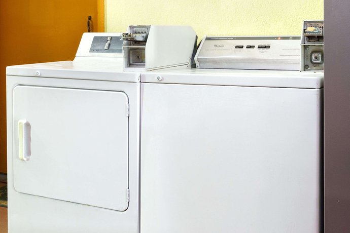 Imagen de los interiores del Hotel Days Inn By Wyndham Waycross. Foto 18