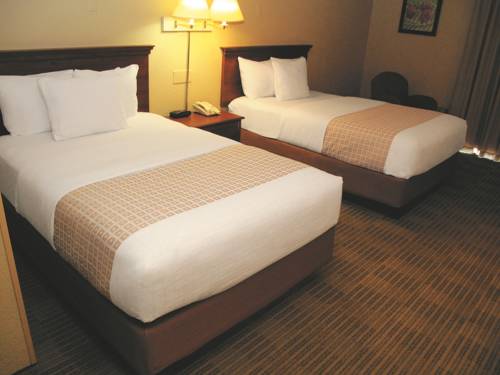 Imagen de la habitación del Hotel Days Inn By Wyndham Wayne. Foto 5