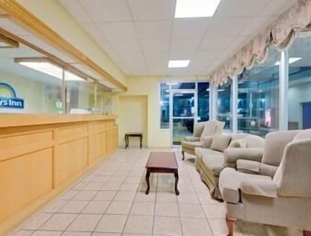 Imagen de los interiores del Hotel Days Inn By Wyndham Waynesboro, Waynesboro. Foto 16