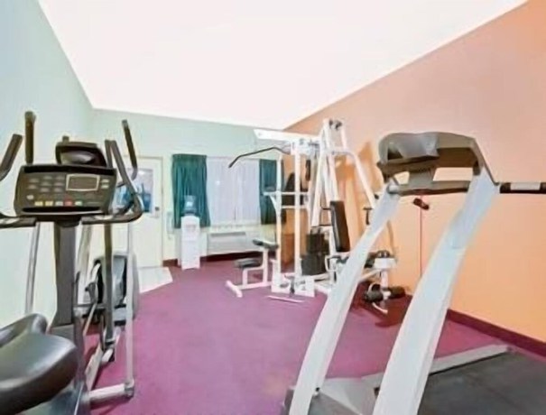 Imagen de los interiores del Hotel Days Inn By Wyndham Waynesboro, Waynesboro. Foto 17