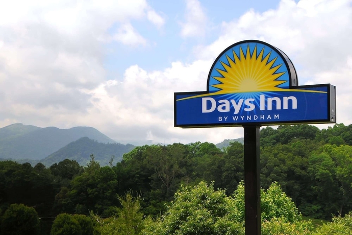 Imagen general del Hotel Days Inn By Wyndham Waynesville Nc. Foto 2