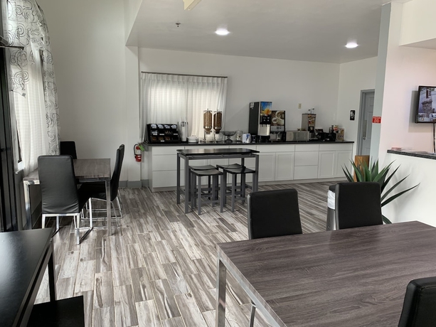 Imagen de los interiores del Hotel Days Inn By Wyndham Waynesville Nc. Foto 15