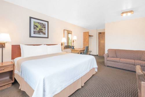Imagen de la habitación del Hotel Days Inn By Wyndham West Rapid City. Foto 11