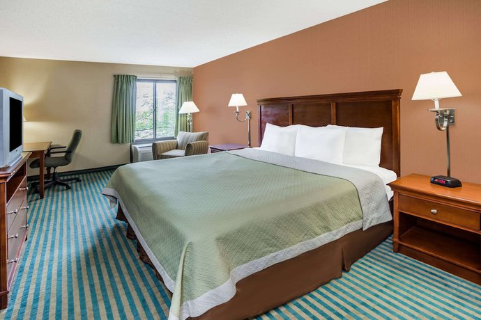 Imagen de la habitación del Hotel Days Inn By Wyndham Westminster. Foto 2