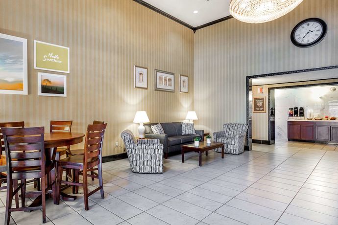 Imagen de los interiores del Hotel Days Inn By Wyndham Westminster. Foto 16
