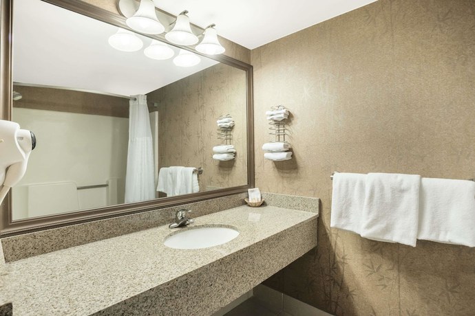 Imagen de la habitación del Hotel Days Inn By Wyndham Westminster. Foto 12