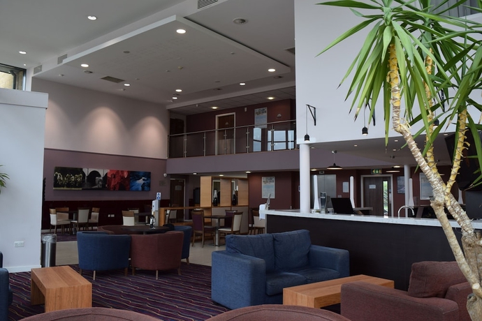 Imagen del bar/restaurante del Hotel Days Inn By Wyndham Wetherby. Foto 1