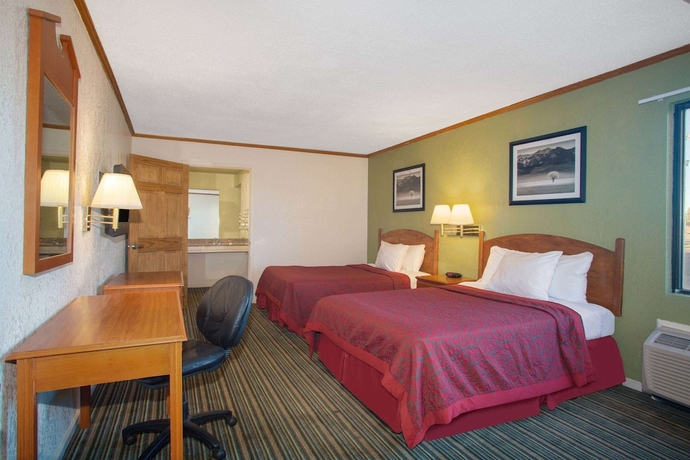 Imagen de la habitación del Hotel Days Inn By Wyndham Wichita West Near Airport, Wichita. Foto 7