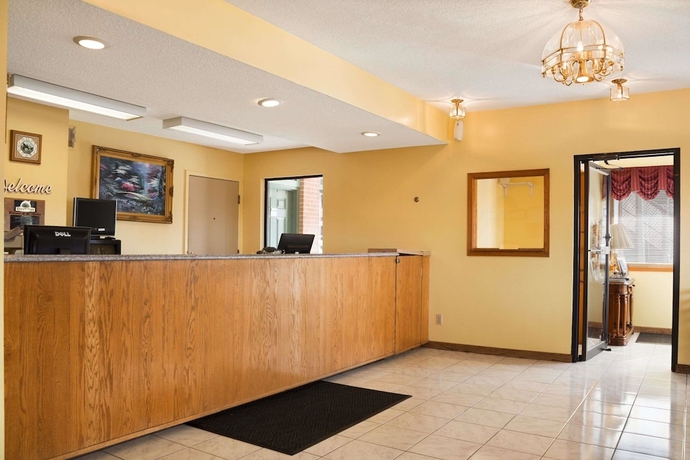 Imagen de los interiores del Hotel Days Inn By Wyndham Wichita West Near Airport, Wichita. Foto 15