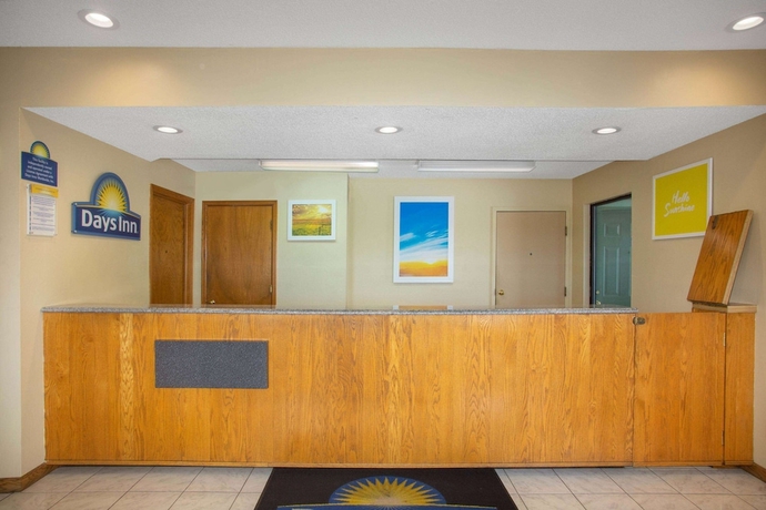 Imagen de los interiores del Hotel Days Inn By Wyndham Wichita West Near Airport, Wichita. Foto 17
