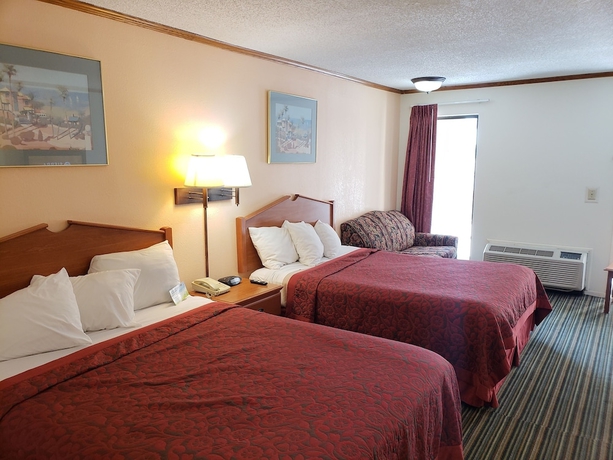 Imagen de la habitación del Hotel Days Inn By Wyndham Wichita West Near Airport, Wichita. Foto 13