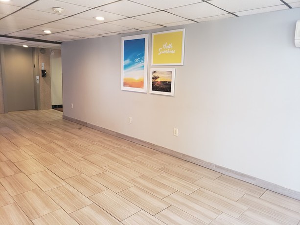 Imagen de los interiores del Hotel Days Inn By Wyndham Wilkes Barre. Foto 16