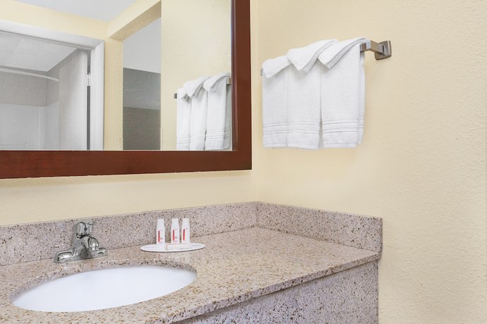 Imagen de la habitación del Hotel Days Inn By Wyndham Wilkes Barre. Foto 9