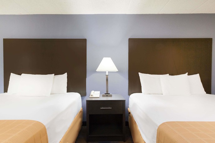 Imagen de la habitación del Hotel Days Inn By Wyndham Wilkes Barre. Foto 12