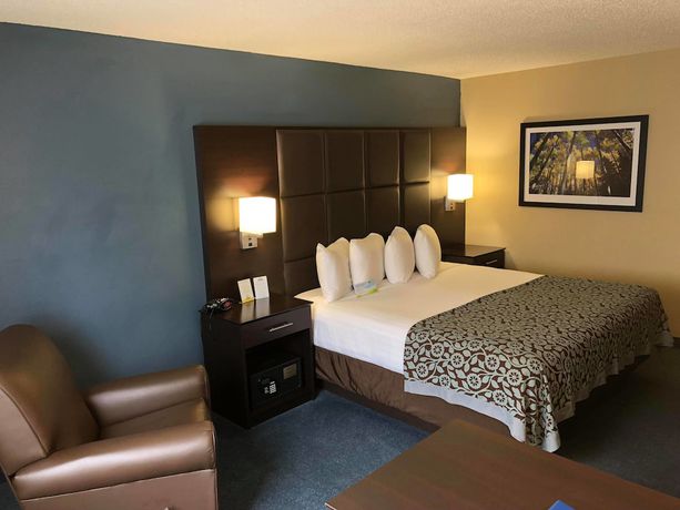 Imagen de la habitación del Hotel Days Inn By Wyndham Williams. Foto 9