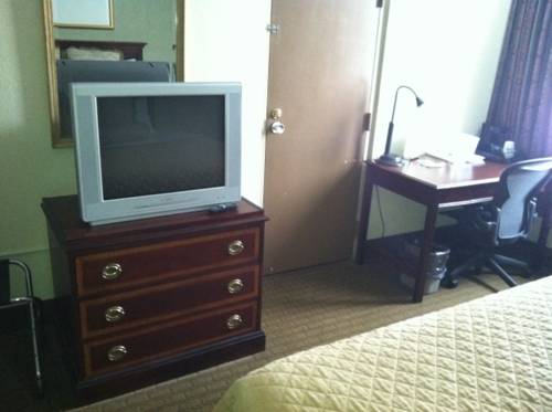 Imagen general del Hotel Days Inn By Wyndham Willoughby/cleveland. Foto 1