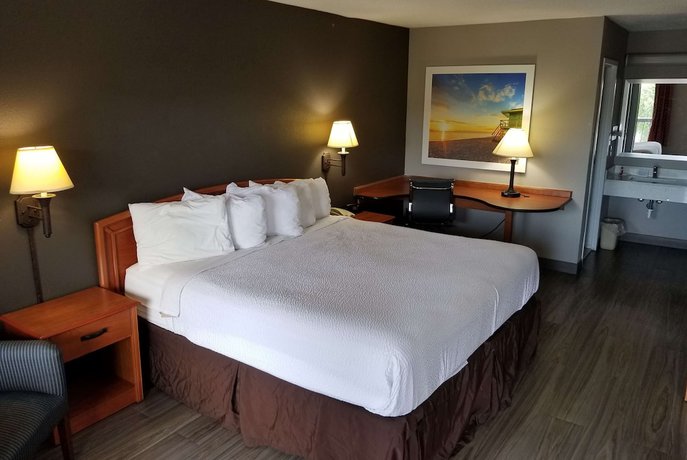 Imagen de la habitación del Hotel Days Inn By Wyndham Wilson. Foto 2