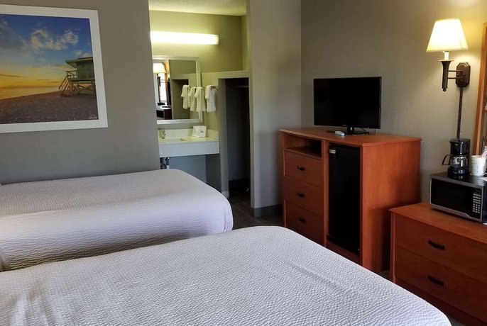 Imagen de la habitación del Hotel Days Inn By Wyndham Wilson. Foto 12