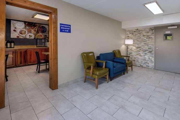 Imagen de los interiores del Hotel Days Inn By Wyndham Winchester. Foto 18