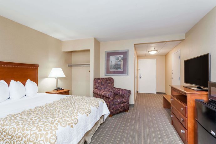 Imagen de la habitación del Hotel Days Inn By Wyndham Windsor Locks / Bradley Intl Airport. Foto 8