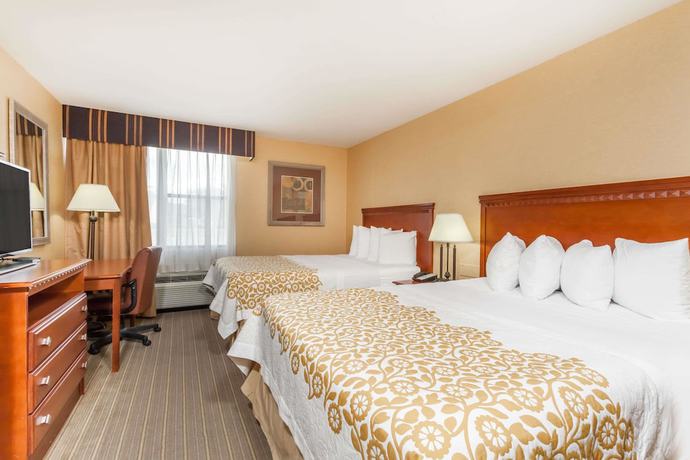 Imagen de la habitación del Hotel Days Inn By Wyndham Windsor Locks / Bradley Intl Airport. Foto 11