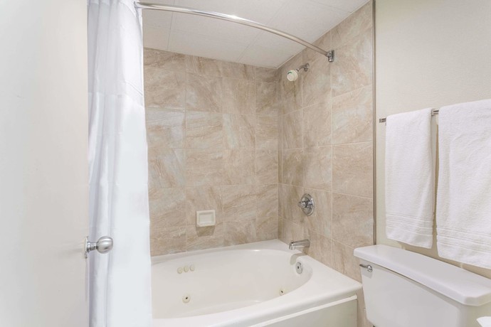Imagen de la habitación del Hotel Days Inn By Wyndham Winston Salem North. Foto 11