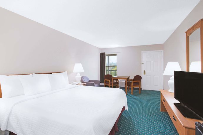 Imagen de la habitación del Hotel Days Inn By Wyndham Wytheville. Foto 10