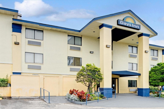 Imagen general del Hotel Days Inn Crossroads. Foto 1
