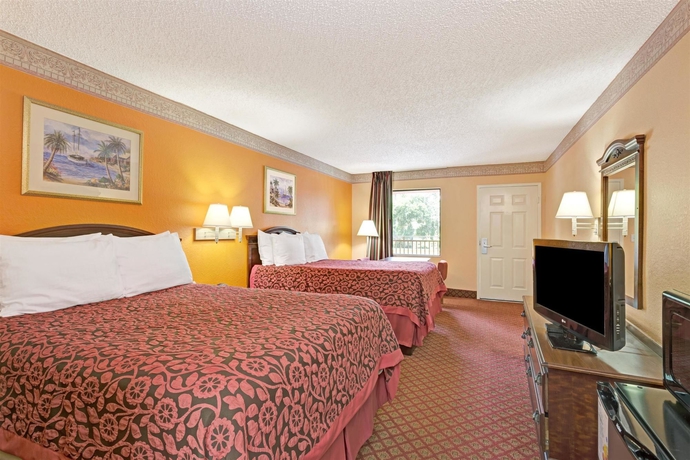 Imagen de la habitación del Hotel Days Inn Daytona Beach Downtown. Foto 7