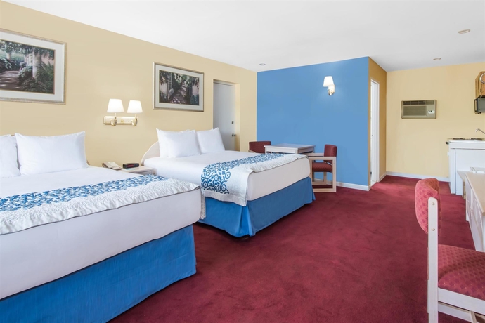 Imagen de la habitación del Hotel Days Inn Hicksville - Long Island. Foto 5
