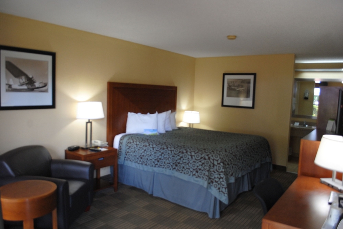 Imagen de la habitación del Hotel Days Inn Jacksonville Airport. Foto 7