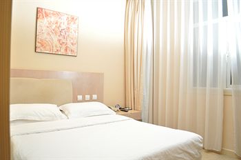 Imagen de la habitación del Hotel Days Inn Joiest. Foto 6