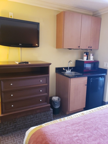 Imagen de la habitación del Hotel Days Inn Kissimmee West. Foto 9