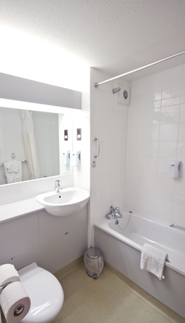 Imagen de la habitación del Hotel Days Inn London Stansted Airport. Foto 7