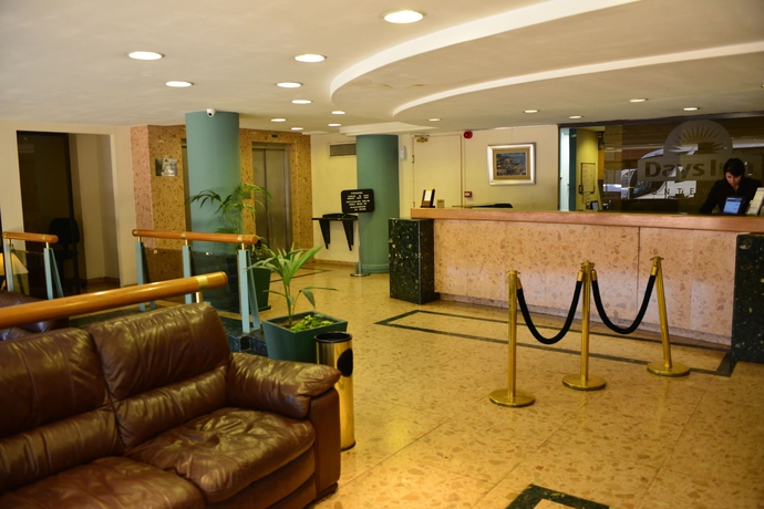 Imagen de los interiores del Hotel Days Inn Montevideo. Foto 13