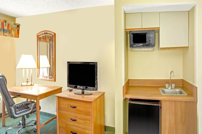 Imagen de la habitación del Hotel Days Inn Raleigh-airport-research Triangle Park. Foto 4