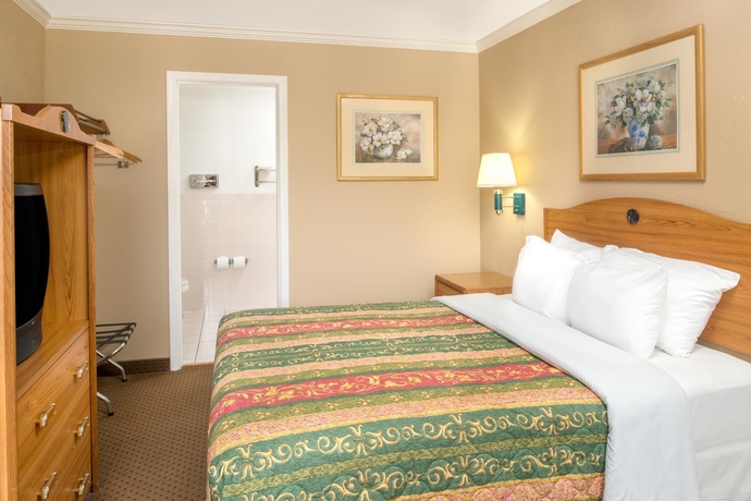 Imagen de la habitación del Hotel Days Inn San Francisco Downtown/Civic Center Area by Wyndham. Foto 6