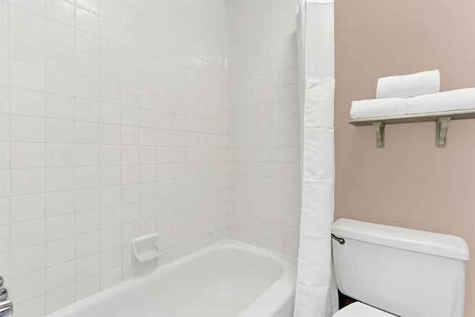 Imagen de la habitación del Hotel Days Inn Tucson City Center. Foto 11